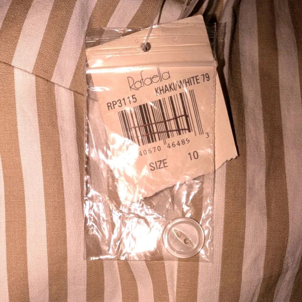 NWT Rafaella Cropped Tie Button Vest Top Size 10 Stripes Minimalist Blouse - Picture 4 of 6